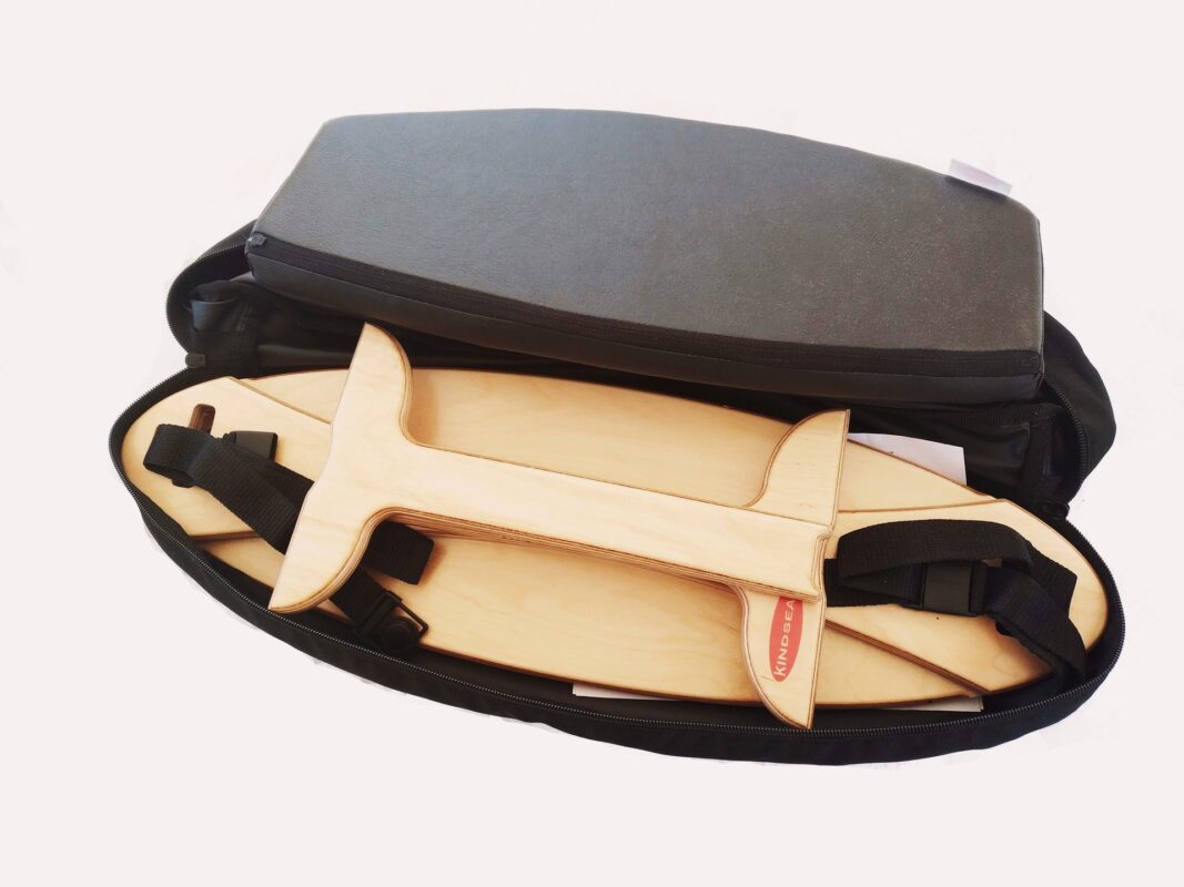 Der Kindseat Portable Mediation Sitz mit Case